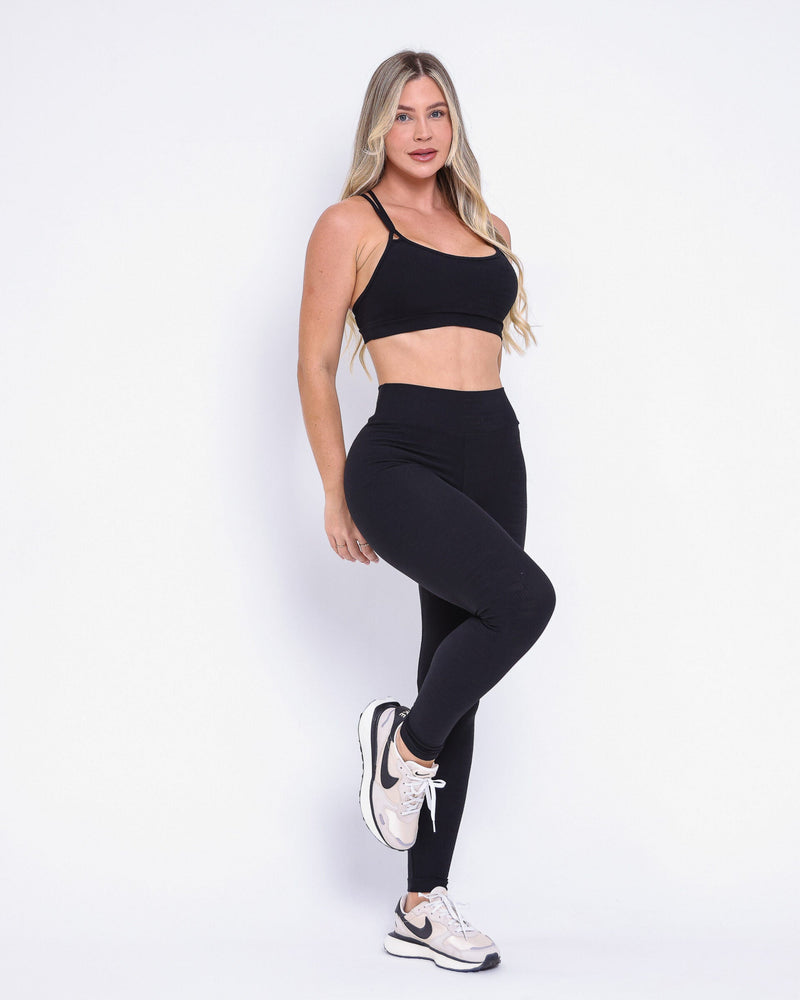 Conjunto Legging Básico Jacquard Comfy + Top Lu